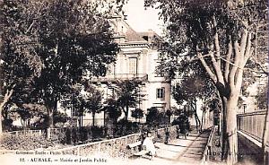 AUMALE - MAIRIE ET JARDIN PUBLIC - 1927